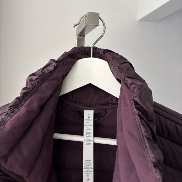 Lululemon Down For A Run Pullover II Black Cherry Sz 6❤️ - Picture 8 of 9